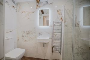 House showeroom- click for photo gallery